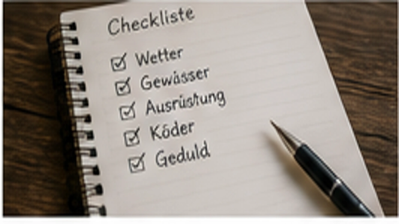 Checkliste für Angelanfänger auf Notizblock